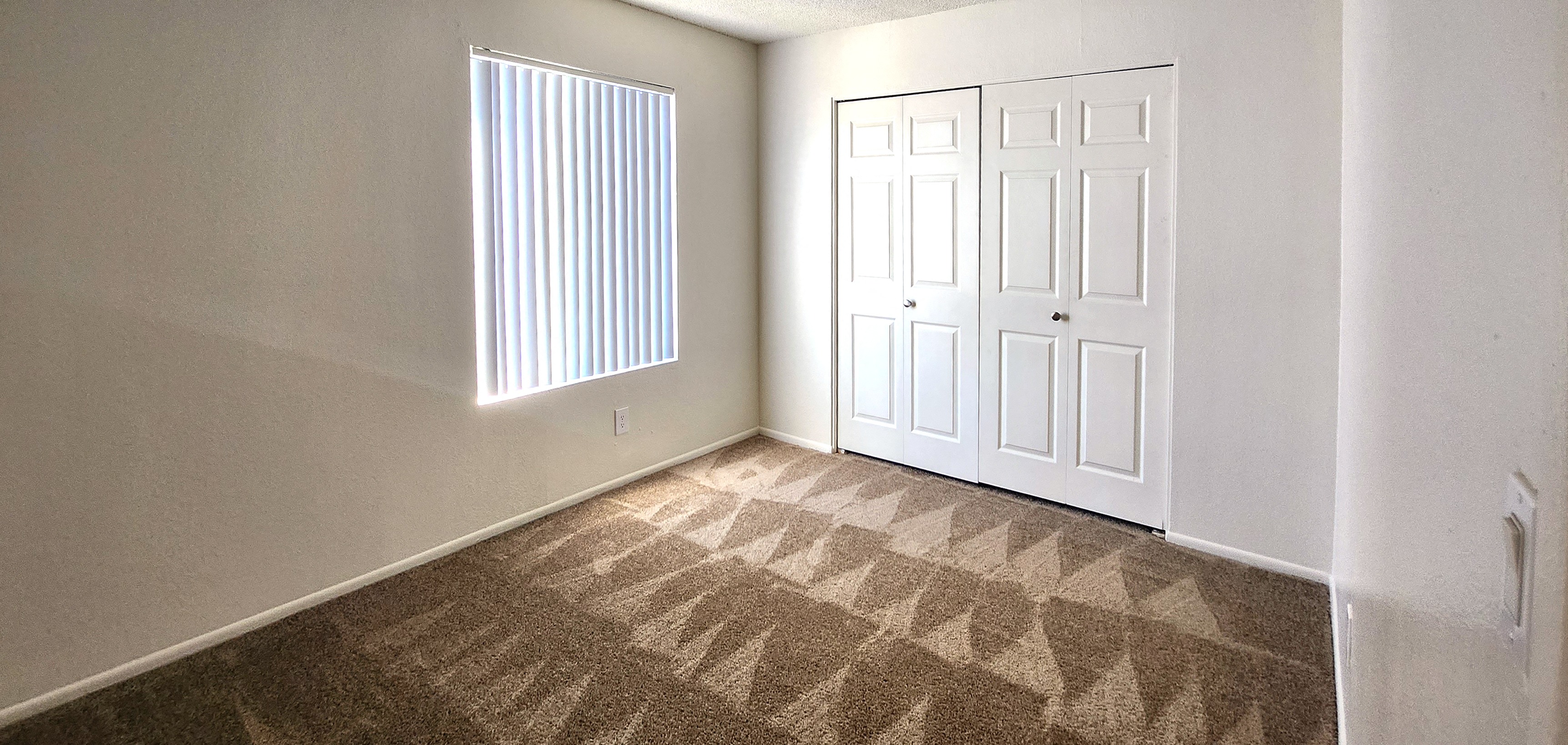 Spinnaker Landing Apartments photo 2